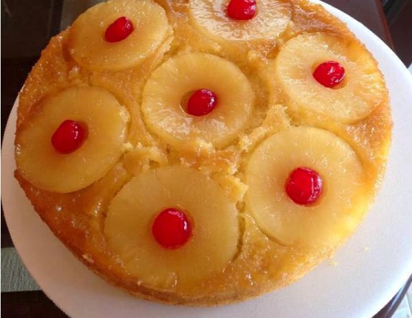 Ananastaart (Upside down cake)